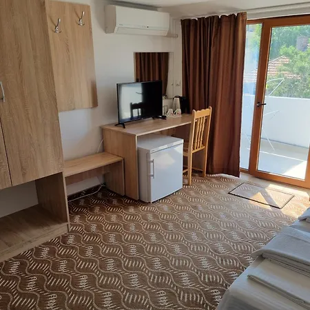Trakia 4*